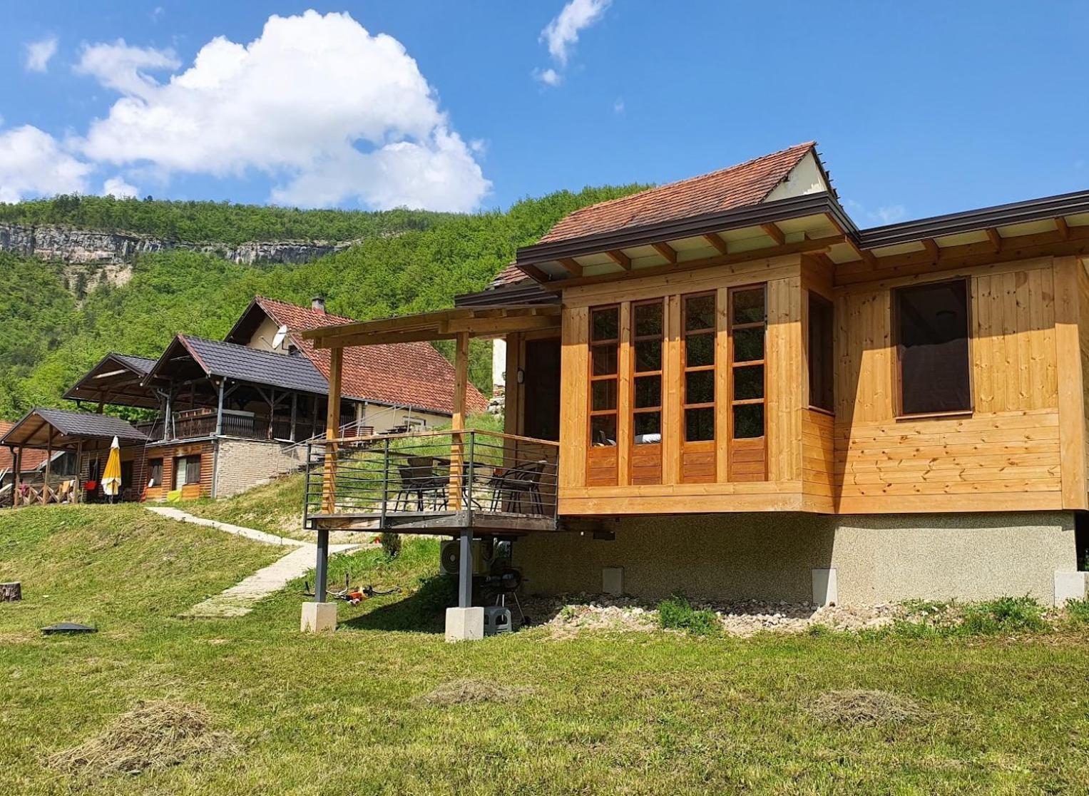 Apartments Ostojic Mokra Gora Exteriör bild
